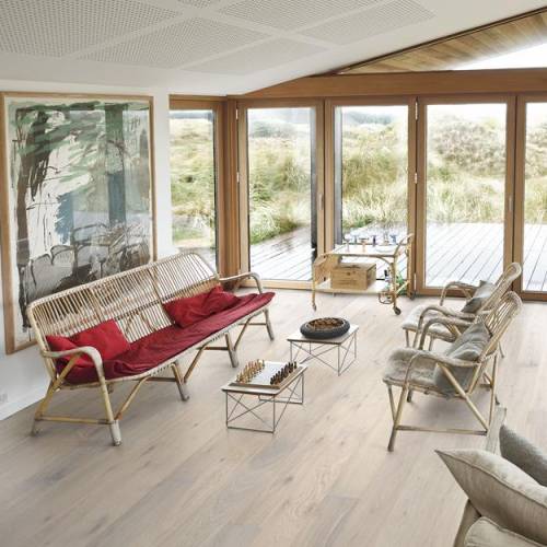 Kahrs Oak Hardwood Flooring ovideo